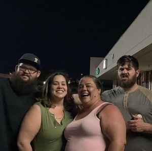 Meet your Posher, Corrisa